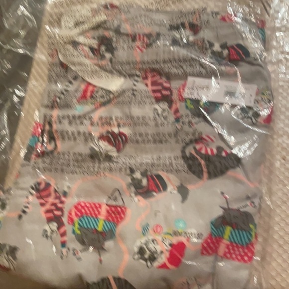 NWT Old NavyWomen’s comfy flannel pajamas pants SMALL - Picture 2 of 6